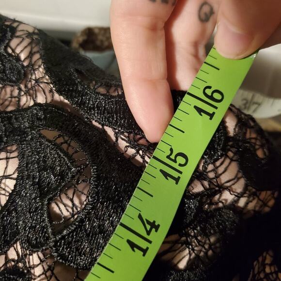 ADRIANNA PAPELL BLACK NUDE SLEVELESS GUIPURE MERMAID GOWN SIZE US 8 - Picture 3 of 14